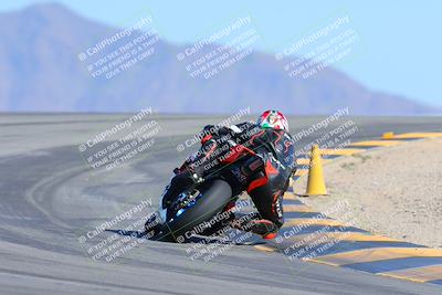 media/Oct-19-2024-CVMA (Sat) [[7df39c5a0d]]/Race 8- Formula 40 MW and LW/